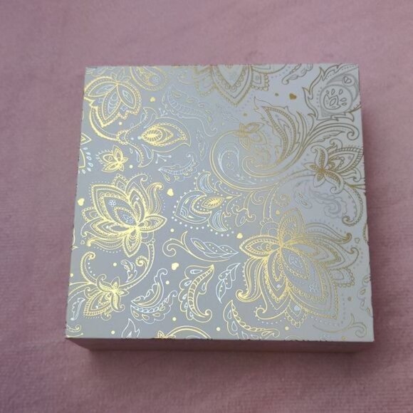 Charter Club Letter N Initial Pin - Picture 4 of 5